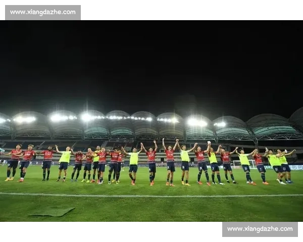 球队表现回顾与分析 本场比赛关键时刻与战术调整的深度总结